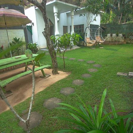 Percy Residence Unawatuna Buitenkant foto