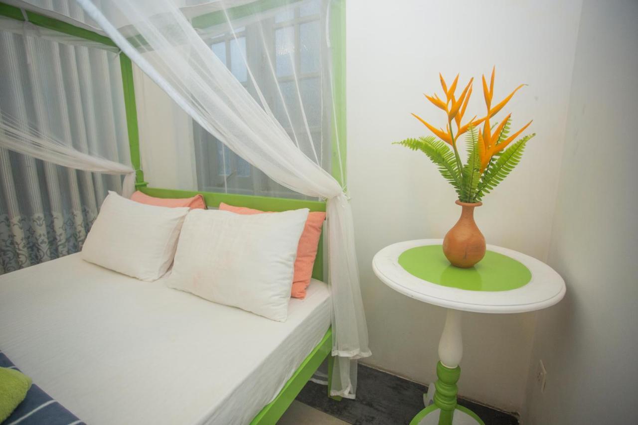 Percy Residence Unawatuna Buitenkant foto