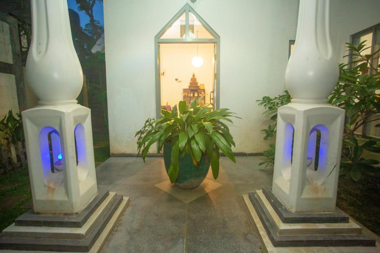 Percy Residence Unawatuna Buitenkant foto